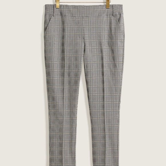 Pantalon à jambe ajustée, coupe ingénieuse ( SKINNY) - Picture 1 of 4